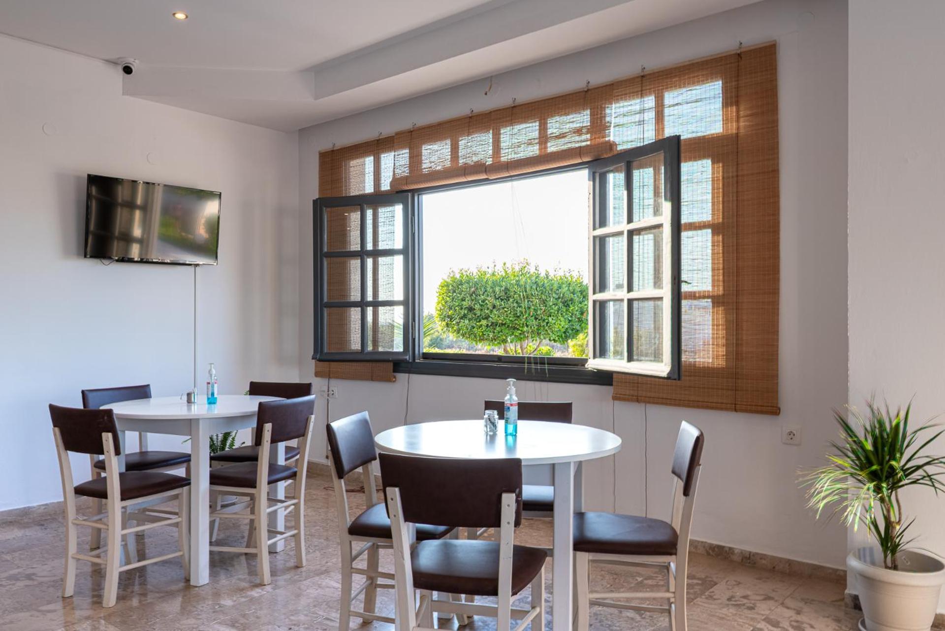 Hotel Anemos By Estia (adults Only) 3*